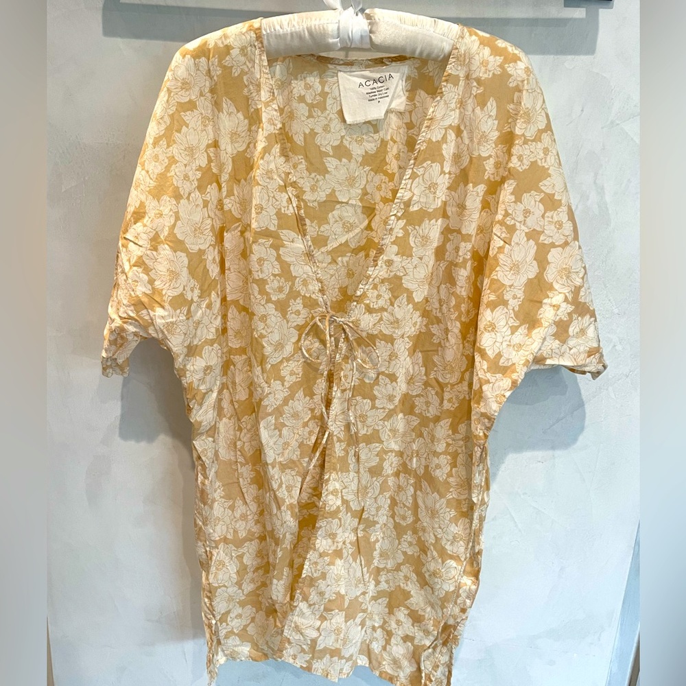 Acacia Clothing women’s kimono, size P